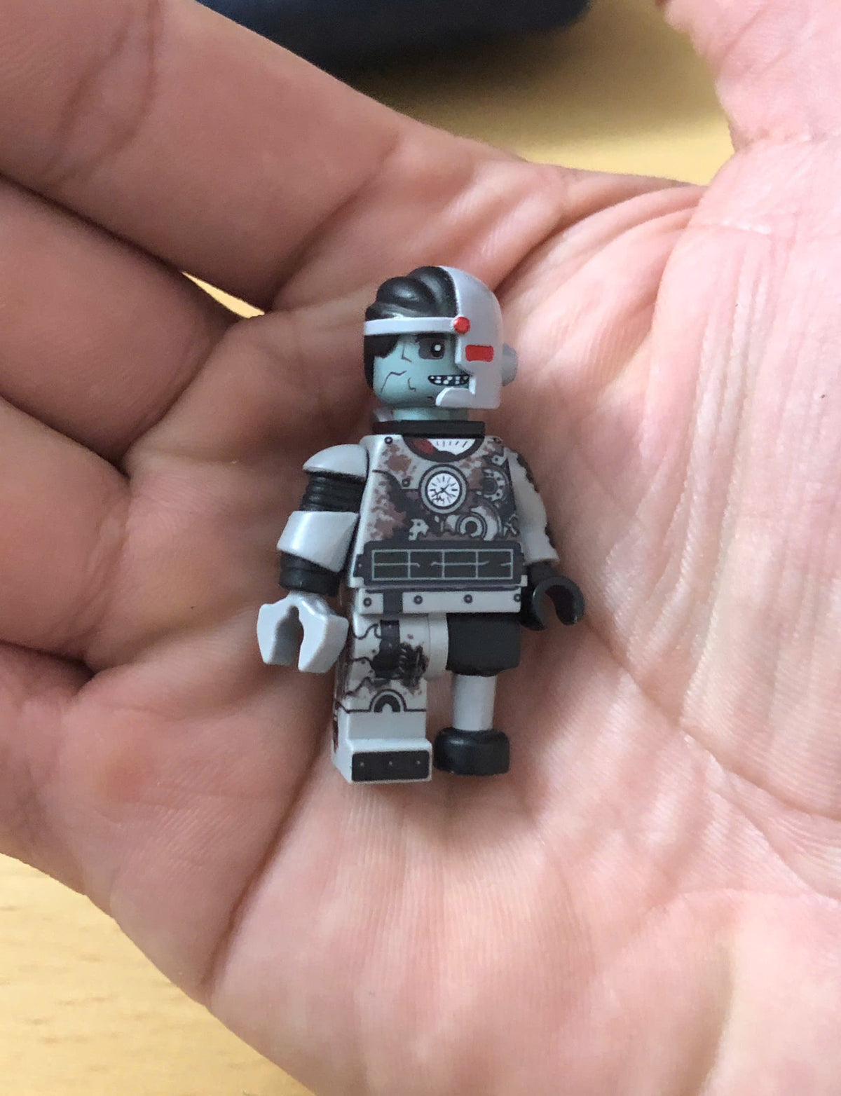 [PREORDER] Bizarre Cyborg