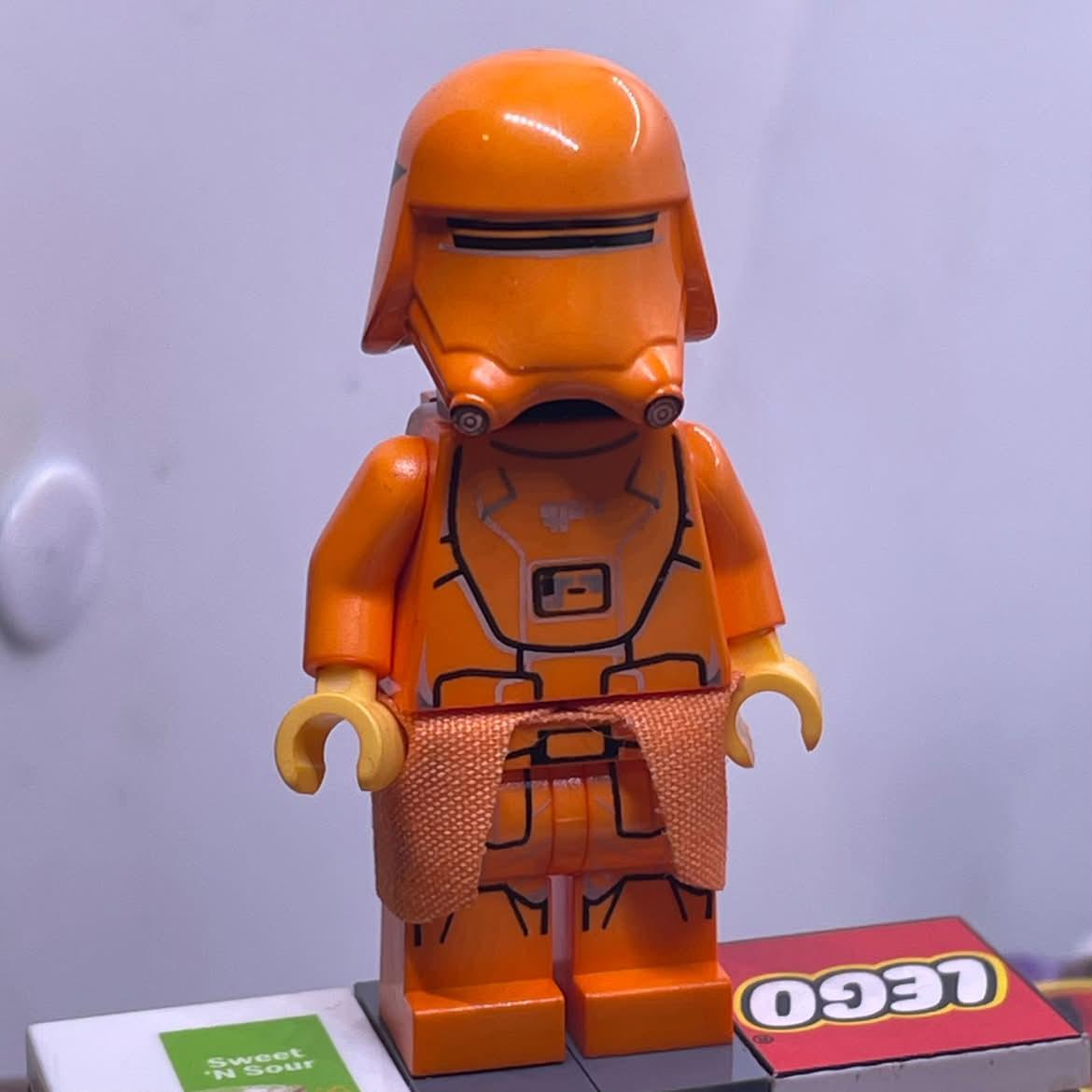 a[PREORDER] Multicolor 1st Stormies
